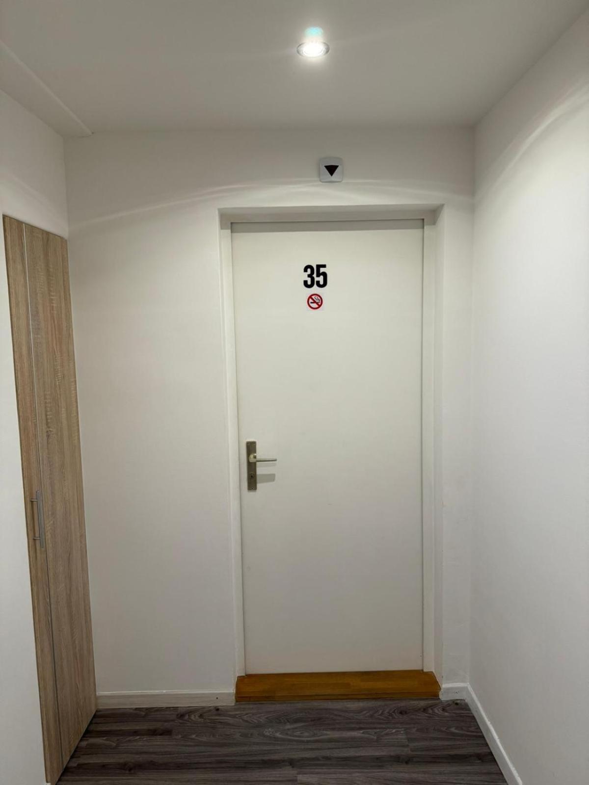 Haus Zum Ruetli Chur Quarto foto